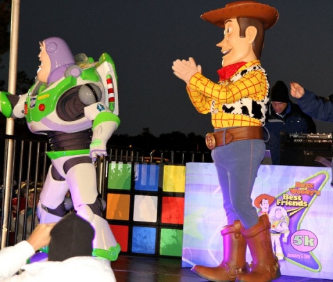 Buzz and Woody Disney and TSA Buzz and Woody Best Friends Marathon 2011
